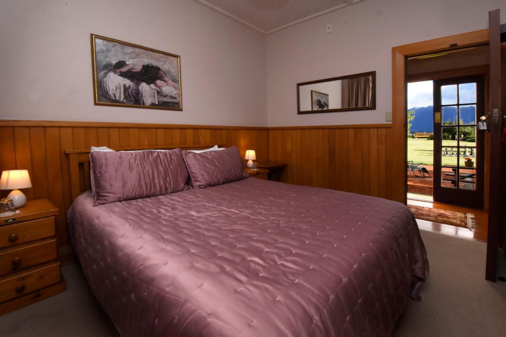 Te Anau Lodge Exterior photo