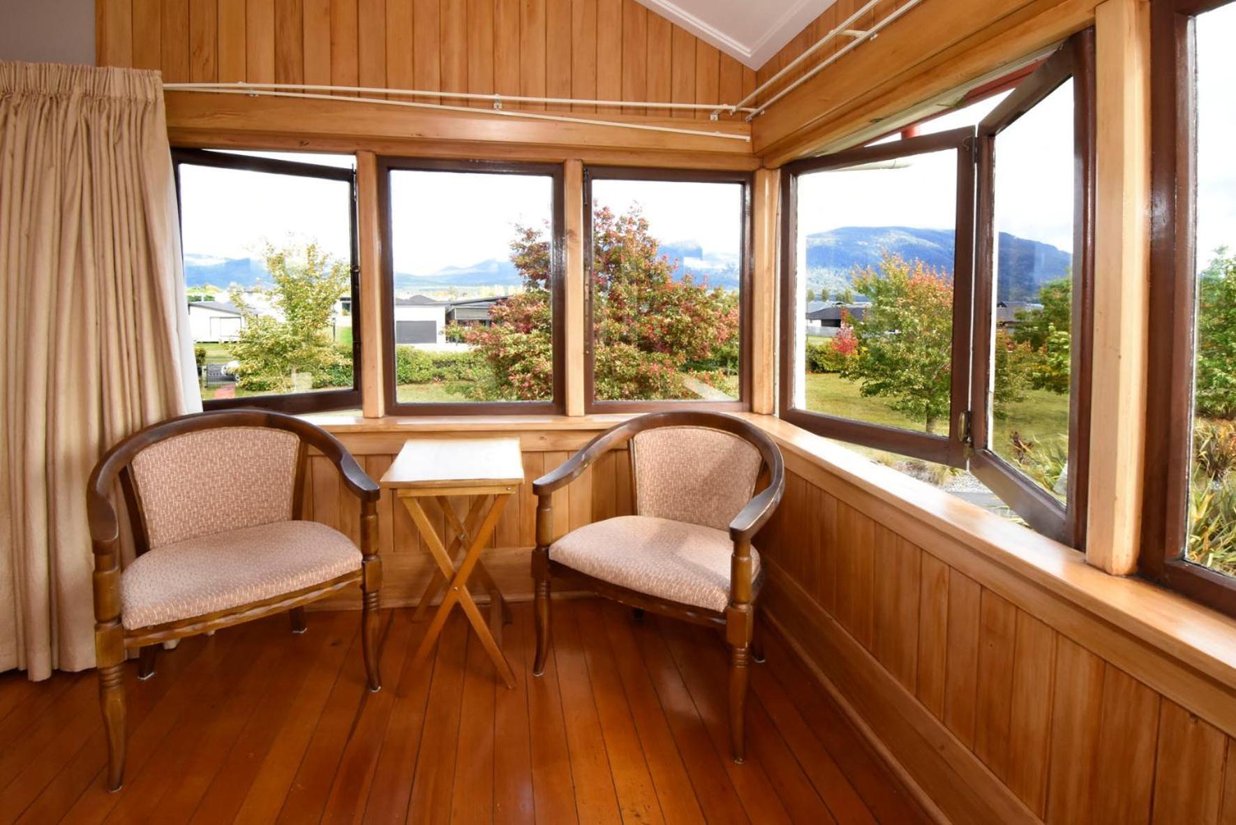 Te Anau Lodge Exterior photo